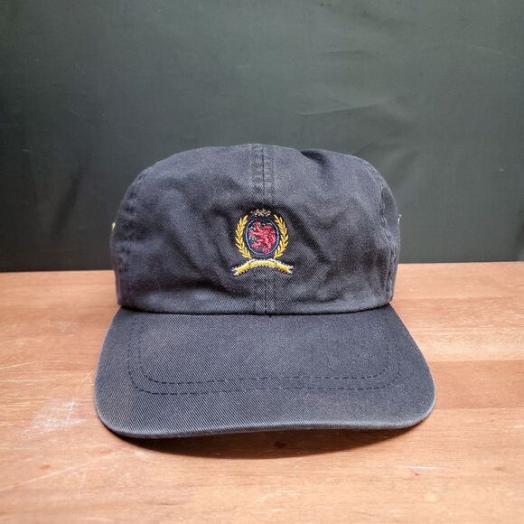 Vintage 90's Tommy Hilfiger Black Crest Cap Leather Strap Back - Picture 1 of 10